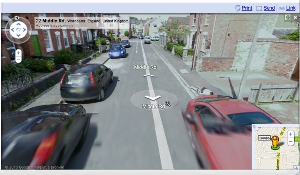 Google Street View dead girl 2010.jpg
